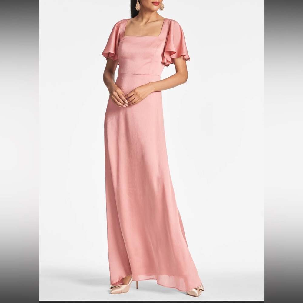 Sachin & Babi Aurora Square Neck Crinkle Georgette Gown - Rouge - Size 2